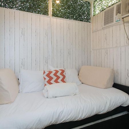 Nearest Hostel Pasay City By Reddoorz מראה חיצוני תמונה