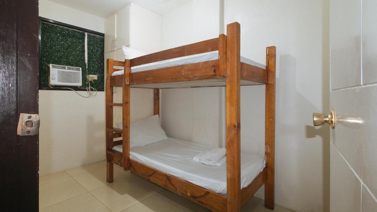 Nearest Hostel Pasay City By Reddoorz מראה חיצוני תמונה