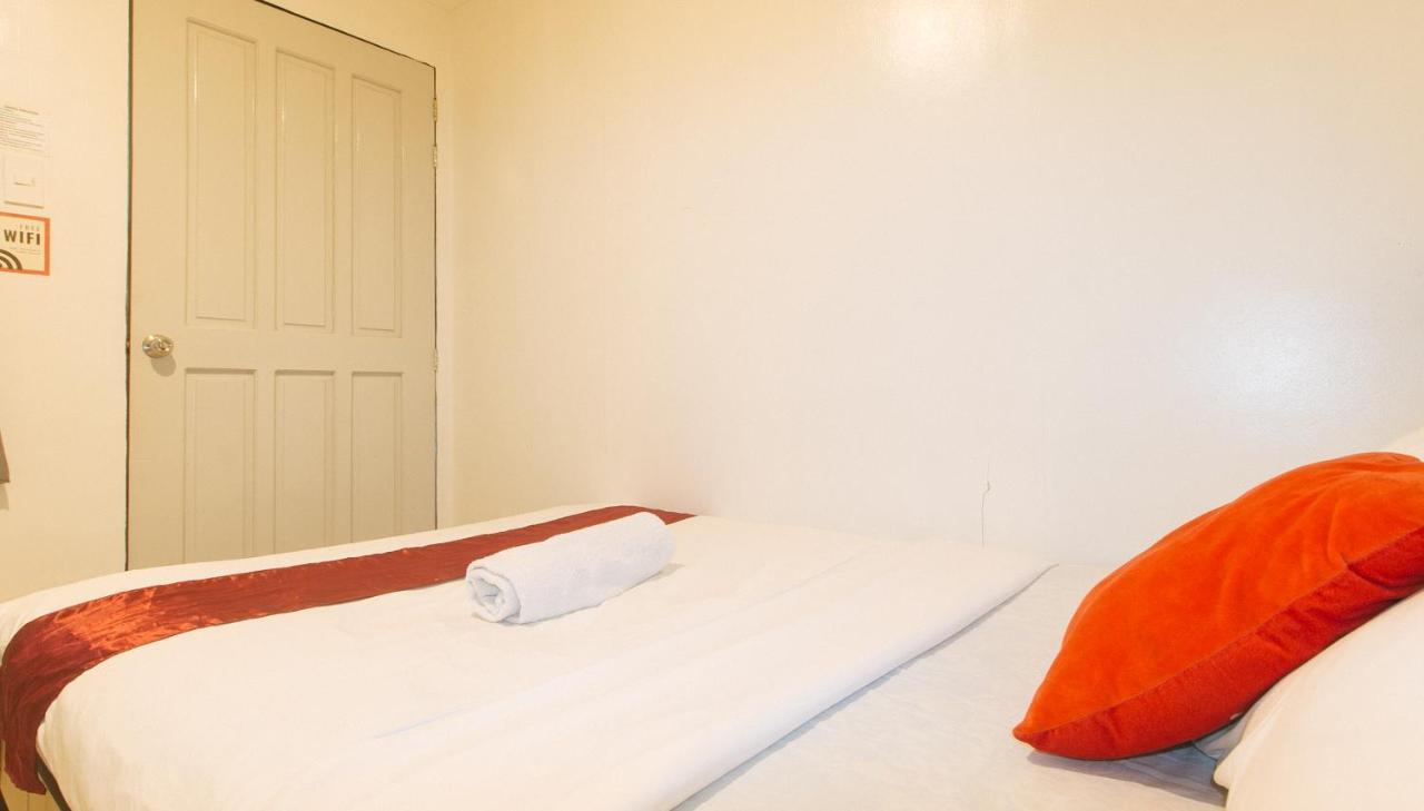 Nearest Hostel Pasay City By Reddoorz מראה חיצוני תמונה